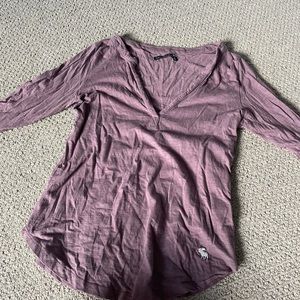 purple small women’s abercrombie top